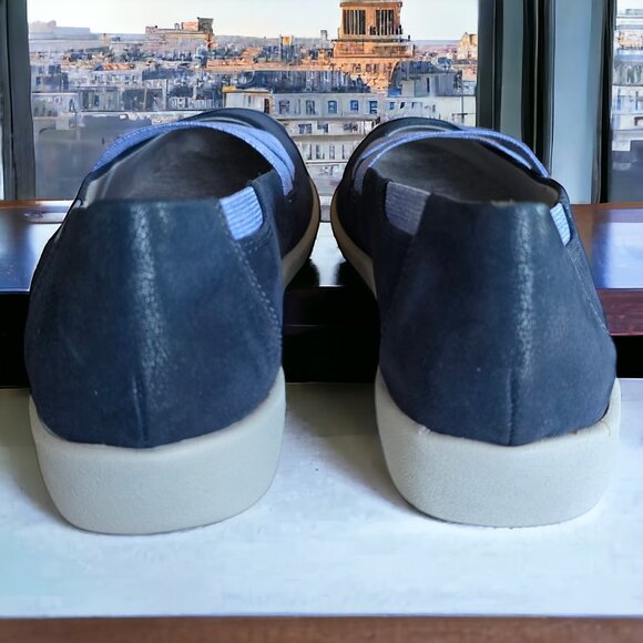 NWT CLARKS CLOUD STEPPERS ( 7 ) Sullivan Rest Navy and Light Blue - Picture 5 of 10